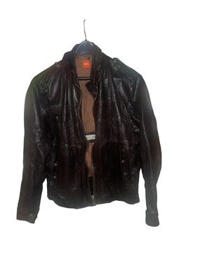 Hugo Boss Orange Men's size 42R Black  Leather Jacket